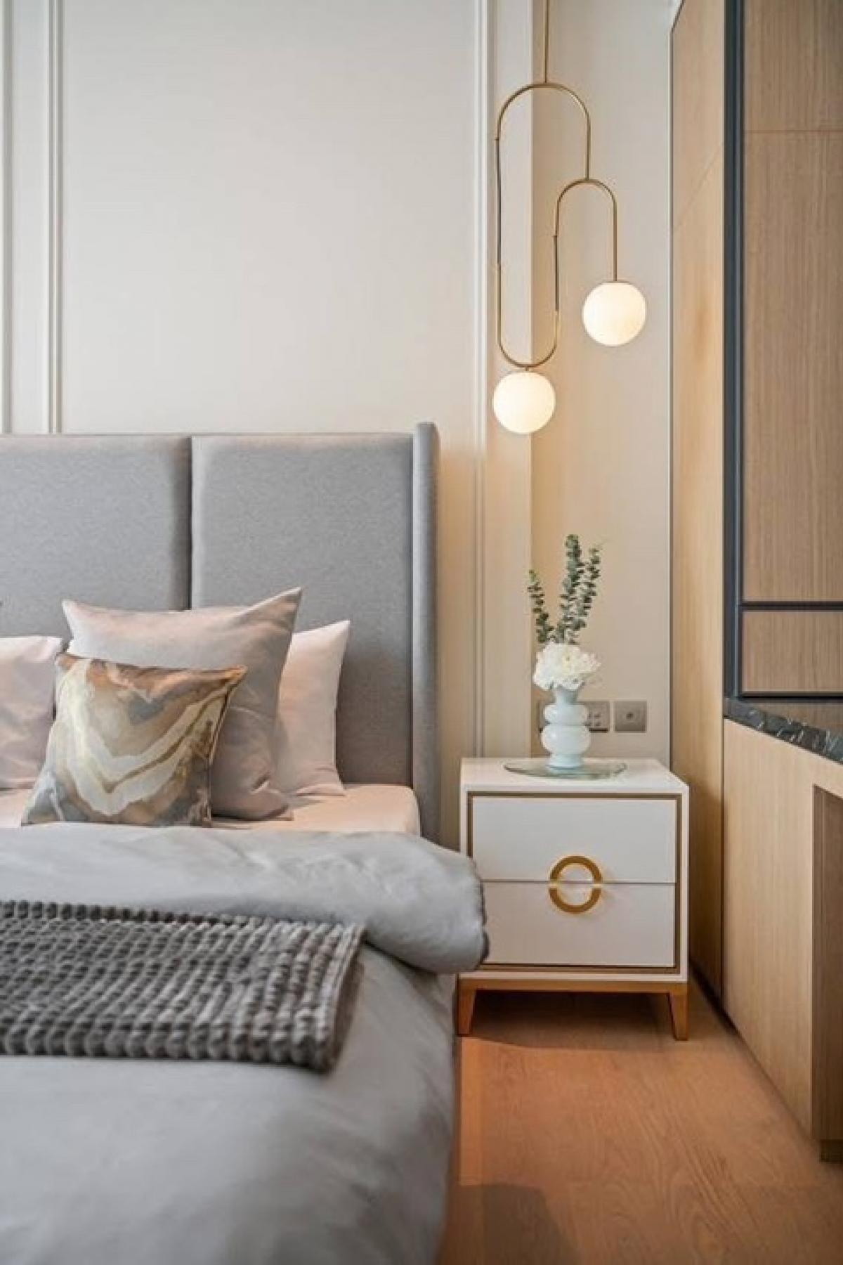 For SaleCondoSukhumvit, Asoke, Thonglor : Condo for sale Beatniq Sukhumvit 23 size 57.57 Sq.m 1 bed 1 bath only 18.3 MB!! Contact 086-795-9997 (Jimmy)