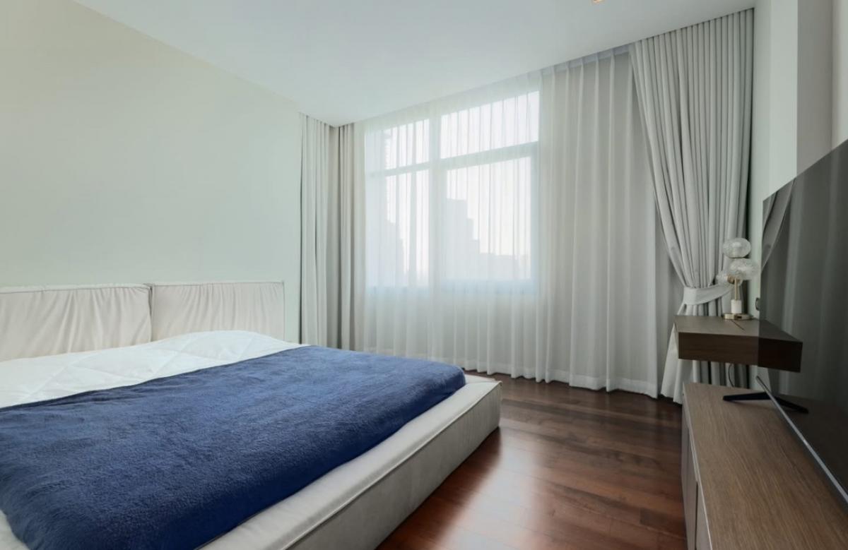 For SaleCondoSukhumvit, Asoke, Thonglor : Urgent sale!! Diplomat Sukhunvit 39 size 164 Sq.m Duplex 3 Bed 4 Bath only 65 MB!! Contact 086-795-9997 (Jimmy)