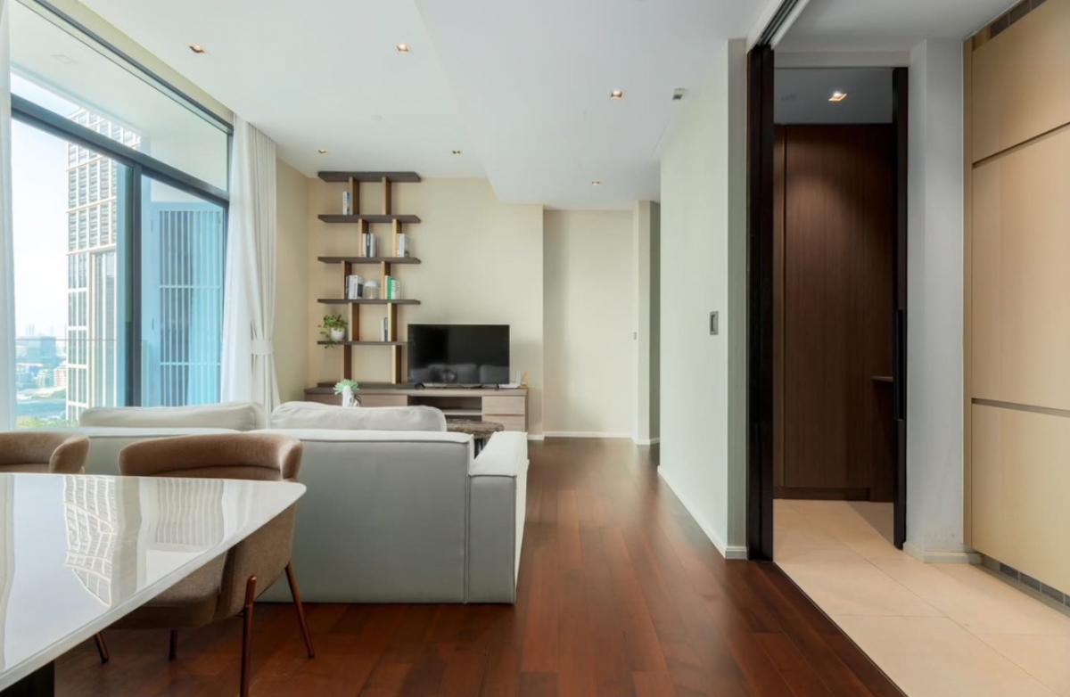 For SaleCondoSukhumvit, Asoke, Thonglor : Condo for sale Diplomat Sukhunvit 39 size 164 Sq.m Duplex 3 Bed 4 Bath only 65 MB!!