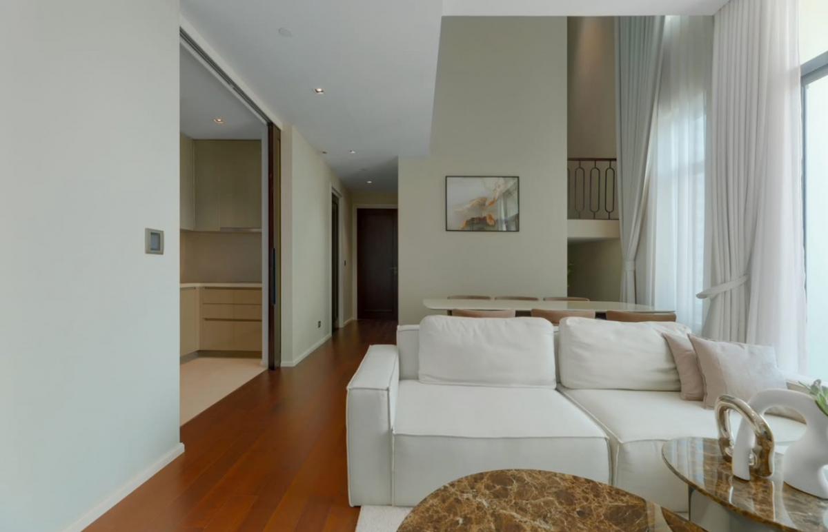 For SaleCondoSukhumvit, Asoke, Thonglor : Condo for sale Diplomat Sukhunvit 39 size 164 Sq.m Duplex 3 Bed 4 Bath only 65 MB!!