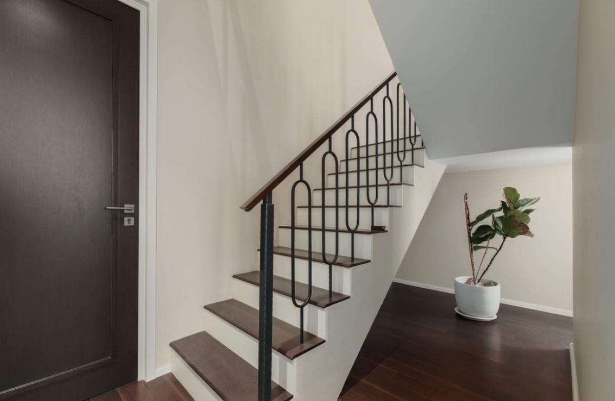 For SaleCondoSukhumvit, Asoke, Thonglor : Condo for sale Diplomat Sukhunvit 39 size 164 Sq.m Duplex 3 Bed 4 Bath only 65 MB!!