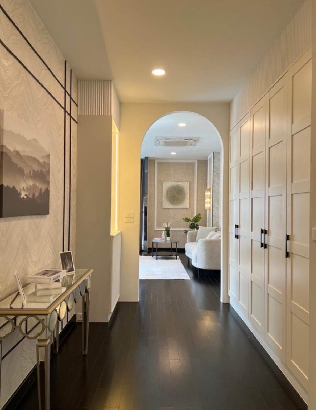 For SaleHouseBangna, Bearing, Lasalle : For sale: The City Bangna 2, size 500 Sq.m, 5 bed, 6 bath, only 48 MB, contact 086-795-9997