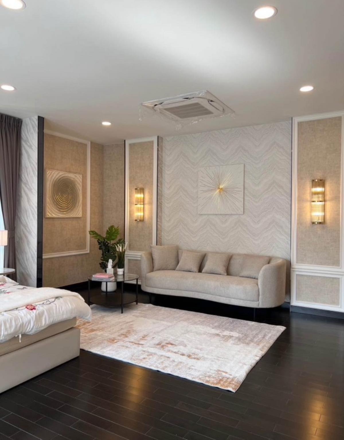 For SaleHouseBangna, Bearing, Lasalle : For sale: The City Bangna 2, size 500 Sq.m, 5 bed, 6 bath, only 48 MB, contact 086-795-9997