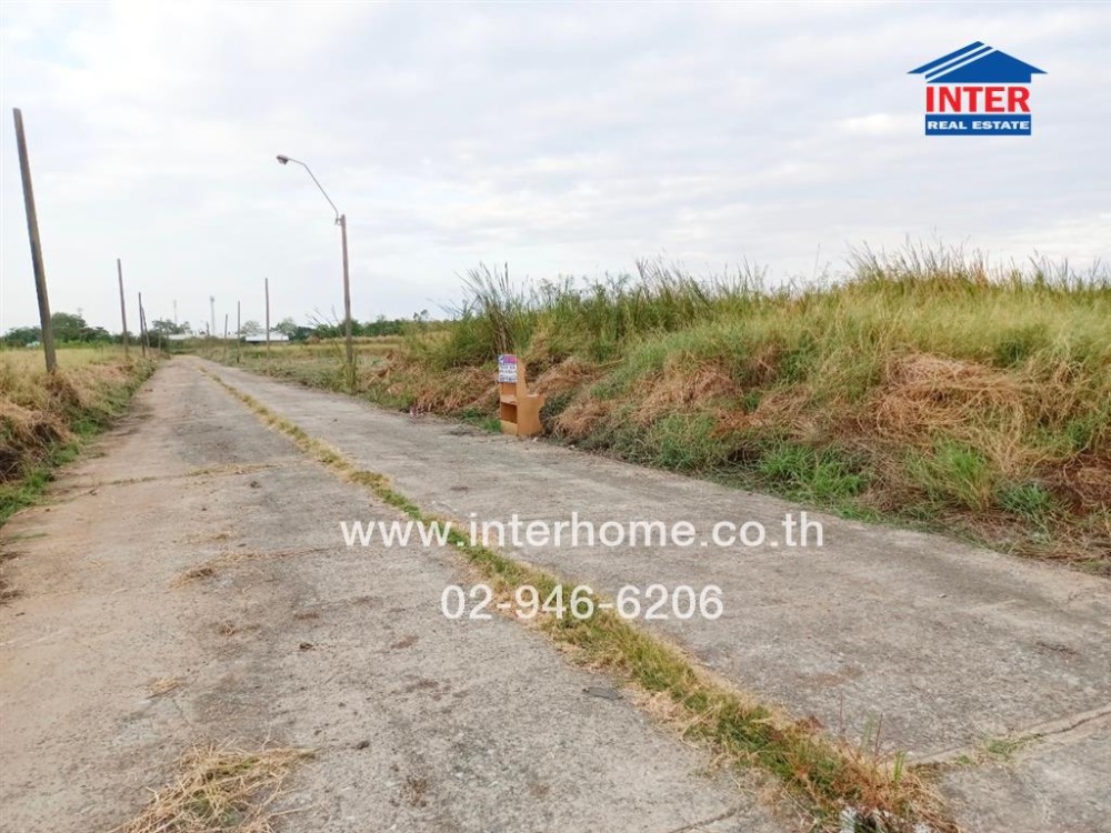 ขายที่ดินมีนบุรี-ร่มเกล้า : ที่ดินเปล่า 400 ตร.ว. หมู่บ้านฉลองกรุงการ์เด้น ซอยโรงเรียนวัดอู่ตะเภา ถนนสุวินทวงศ์ ถนนฉลองกรุง เขตหนองจอก กรุงเทพมหานคร