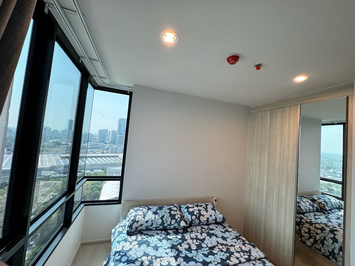 For RentCondoBangna, Bearing, Lasalle : For the new condo, Noble New Mega Plus, 20th floor, price 26,500 baht/month