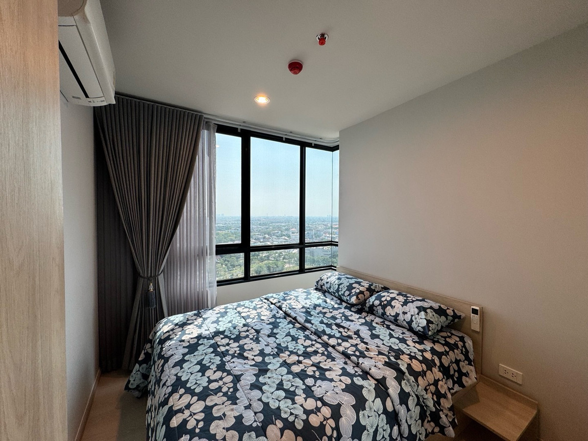 For RentCondoBangna, Bearing, Lasalle : For the new condo, Noble New Mega Plus, 20th floor, price 26,500 baht/month