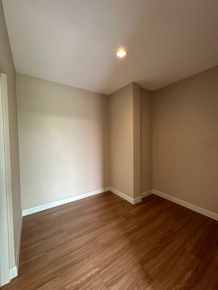 ขายบ้านมีนบุรี-ร่มเกล้า : โครงการ เวนิว พระราม9 (Venue Rama 9) วิวสวน