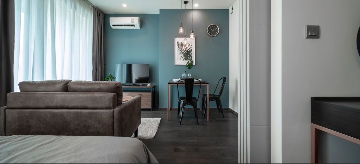 For RentCondoRatchathewi,Phayathai : 🔥 Dont miss it! Huge discount! 🔥 ​​🌆 High floor, beautiful view 🏙️ Ideo Q Siam-Ratchathewi 📍 1 bedroom | 1 bathroom | Size 30 sq m. 💸 Rent only 20,000 baht/month (Price negotiable!) 📞 Call: 086-746-8882 (K. Cooper)