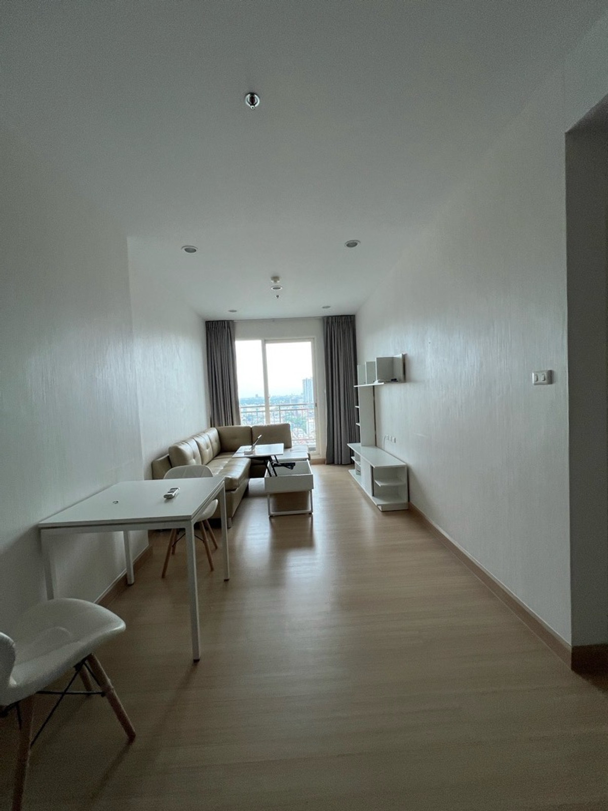 ให้เช่าคอนโดสาทร นราธิวาส : ศุภาลัย ไลท์ รัชดาฯ-นราธิวาส-สาทร