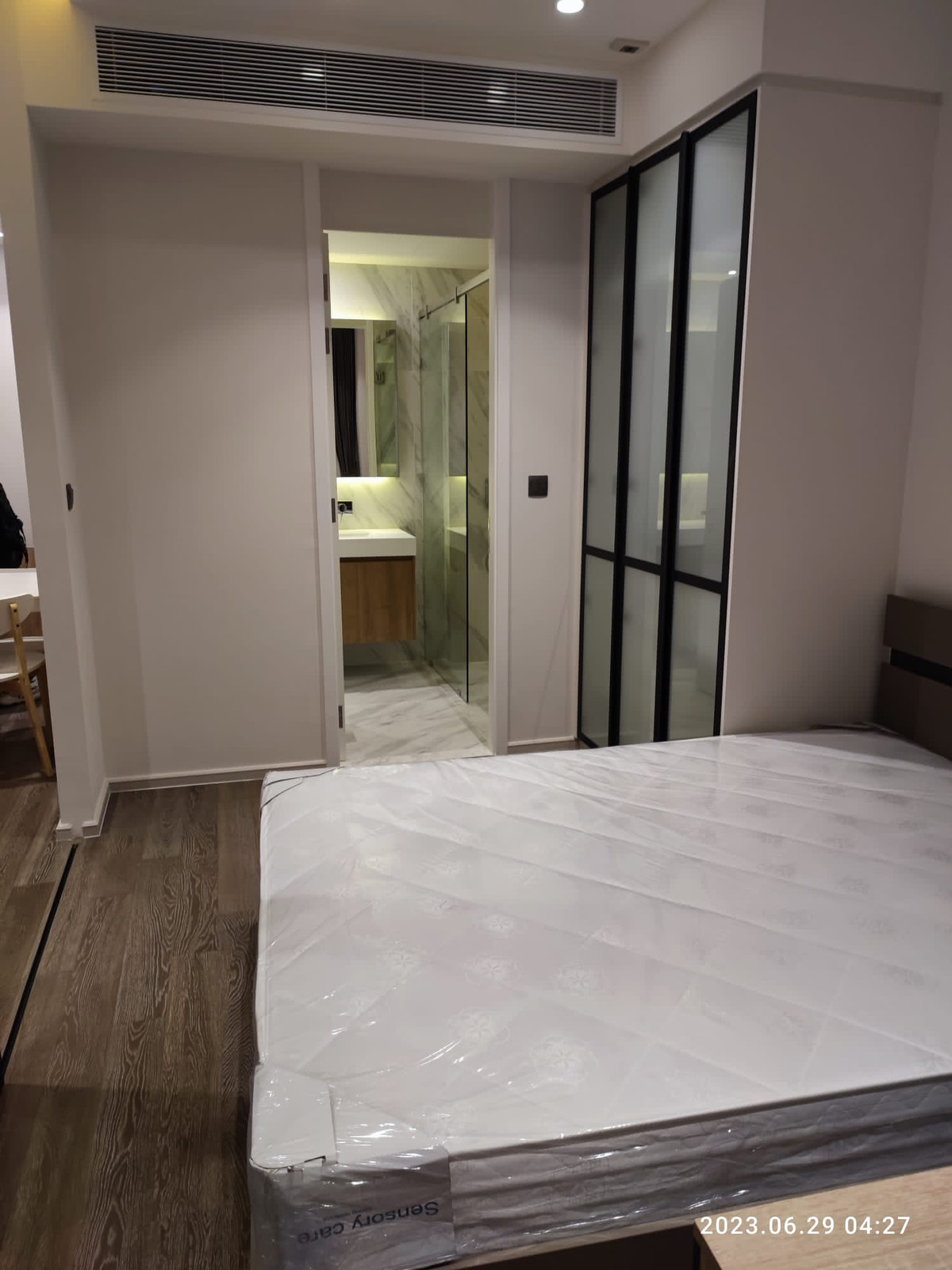 ให้เช่าคอนโดสุขุมวิท อโศก ทองหล่อ : For Rent :  Muniq 23 มิวนีค สุขุมวิท 23   (Pet Friendly🐶🦮🐱) - (ST-02) 