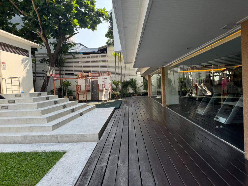 For SaleCondoSukhumvit, Asoke, Thonglor : for sale condo The Belgravia Residence 295 Sq.m (S15-13322)