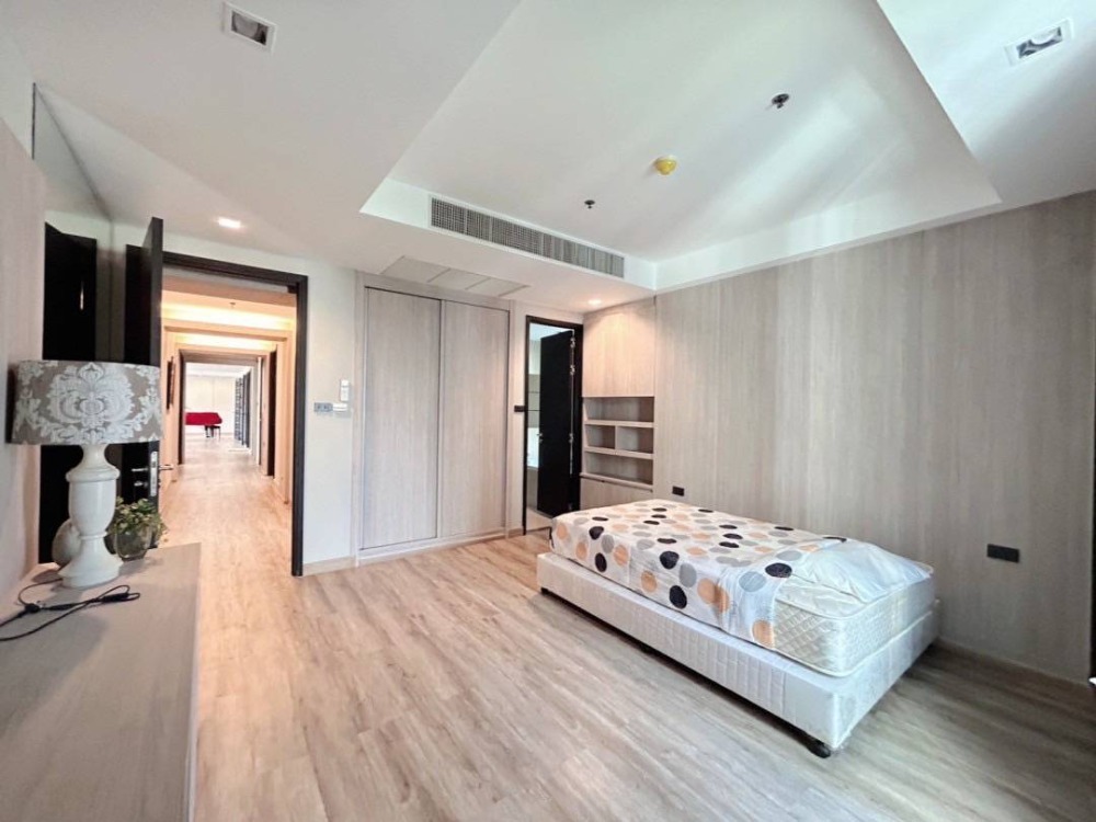 ขายคอนโดสุขุมวิท อโศก ทองหล่อ : for sale condo The Belgravia Residence 295 Sq.m (S15-13322)