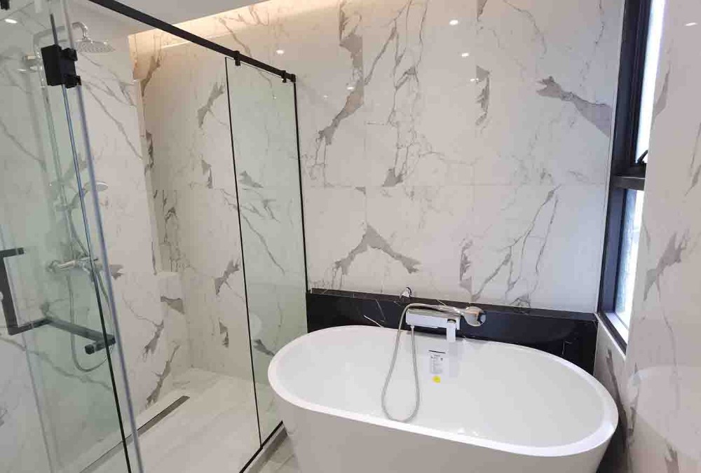 ขายทาวน์โฮมสุขุมวิท อโศก ทองหล่อ : ขายทาวน์เฮาส์ สุขุมวิท 4 BTS นานา คลองเตย กรุงเทพ