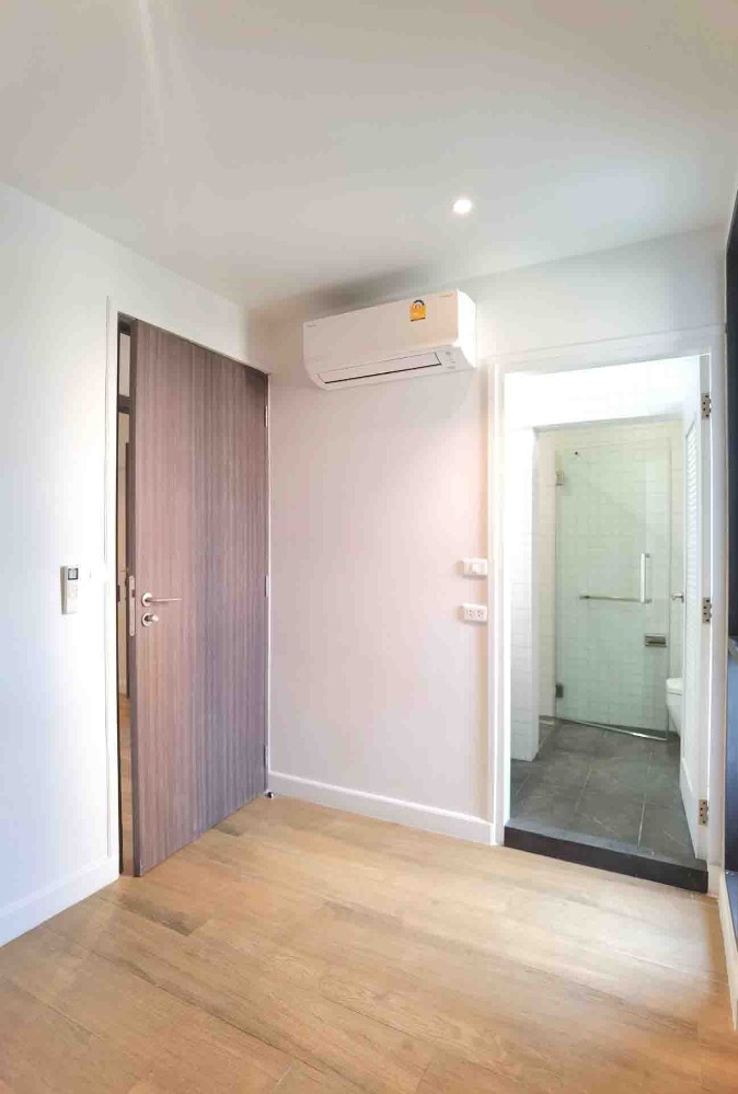 ขายทาวน์โฮมสุขุมวิท อโศก ทองหล่อ : ขายทาวน์เฮาส์ สุขุมวิท 4 BTS นานา คลองเตย กรุงเทพ