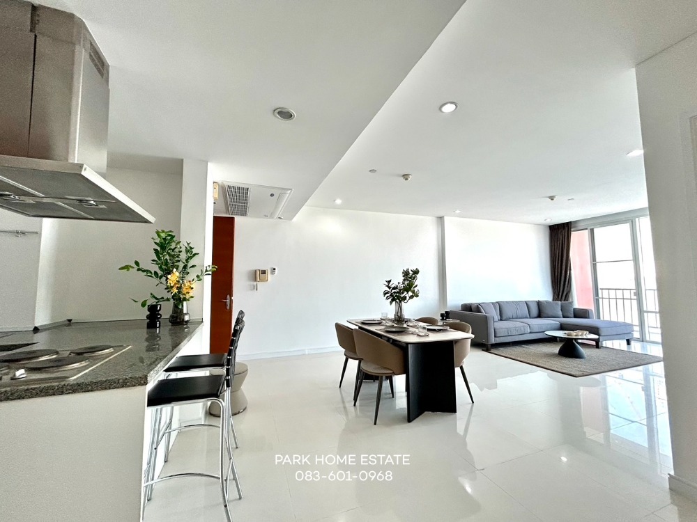 For RentCondoSukhumvit, Asoke, Thonglor : Fullerton Sukhumvit . 2 Bedroom |🐶 well trained pet allowed📞 Line : @pukkhome (with @)