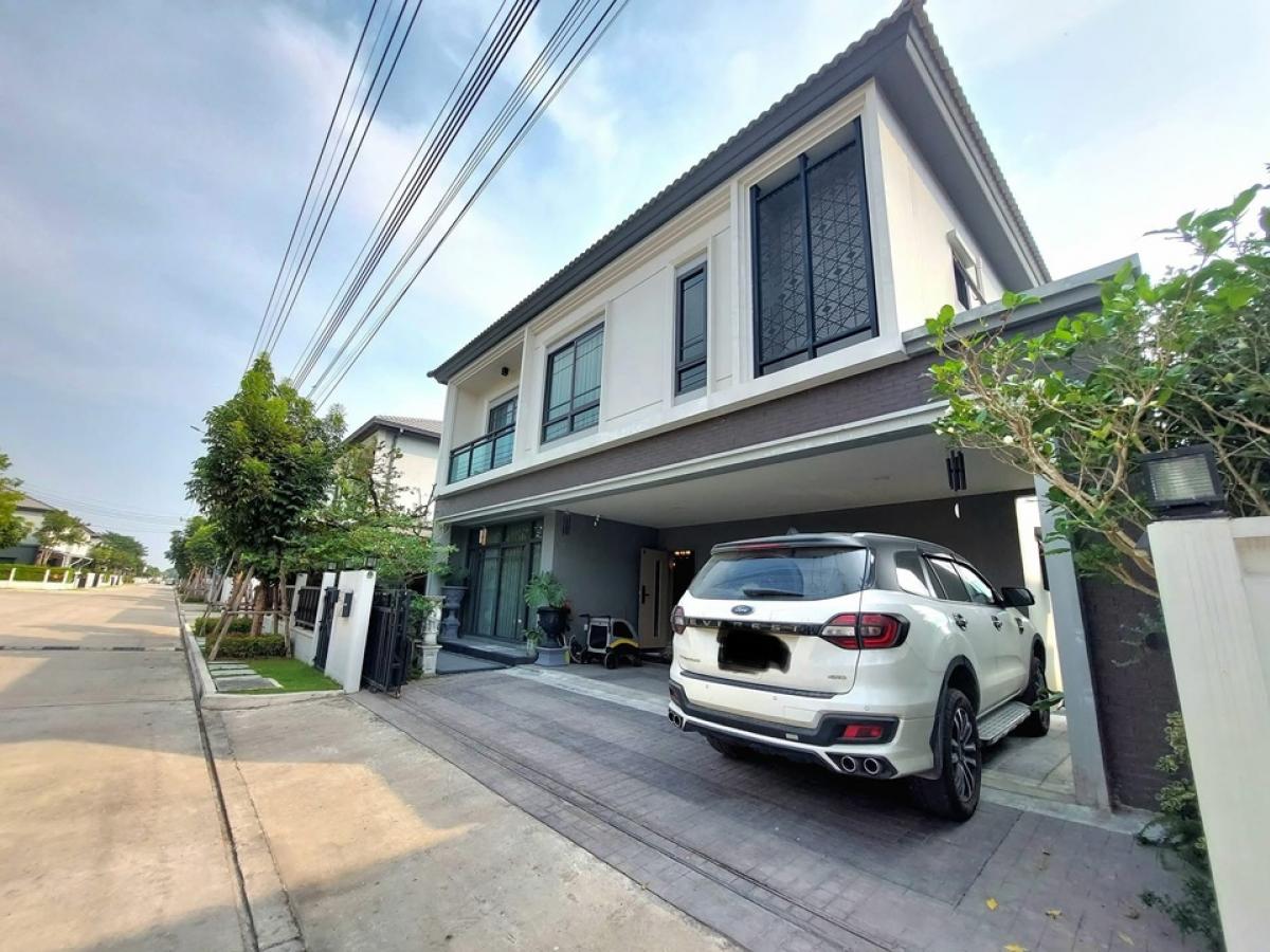 ขายบ้านลาดกระบัง สุวรรณภูมิ : 📢👇 Sell with tenant til Februry 26Good deal for Grand Britania Rama 9-Krungthep Kreetha, easily access to many routes , near many international schools