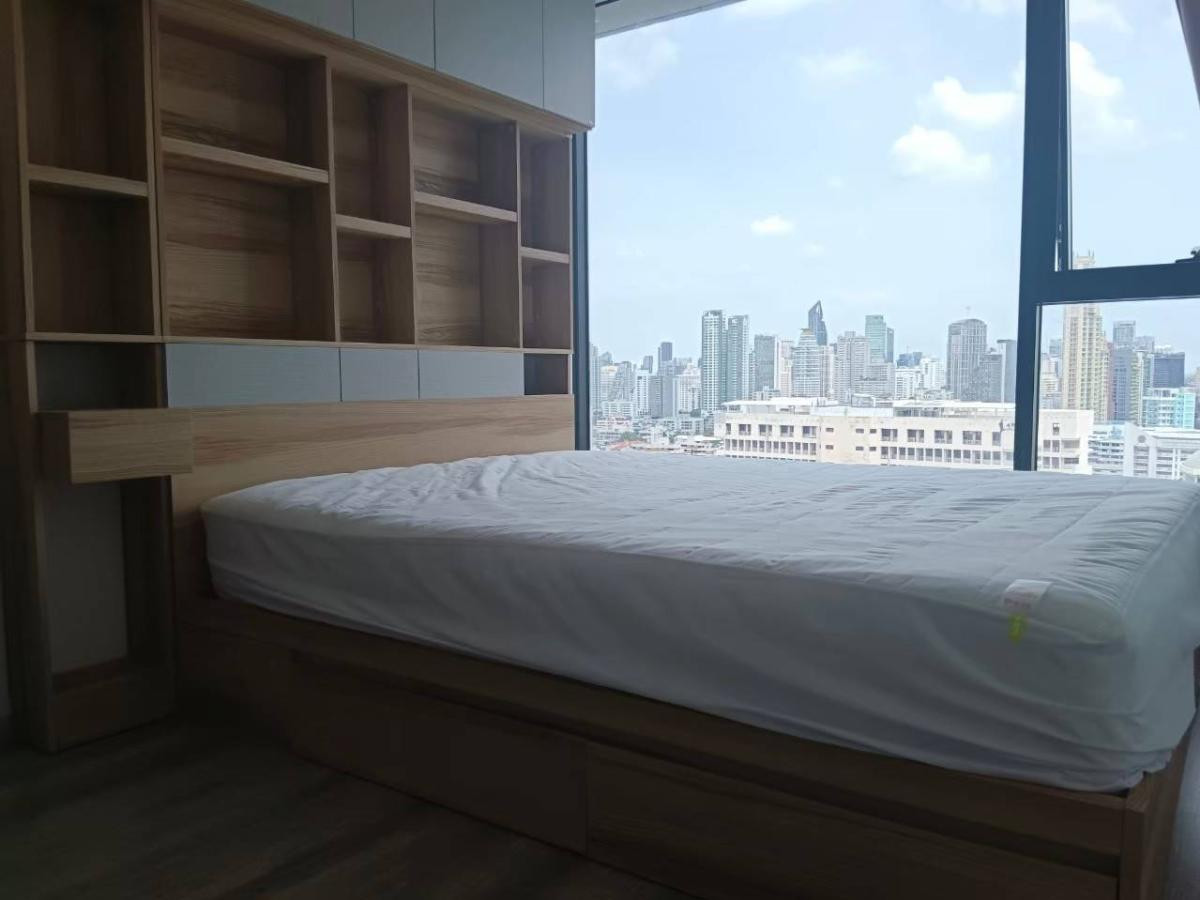 ขายคอนโดพระราม 9 เพชรบุรีตัดใหม่ RCA : ขายคอนโด  ไอดีโอ โมบิ อโศก MRT-เพชรบุรี บางกะปิ เขต ห้วยขวาง กรุงเทพ  CX-86681