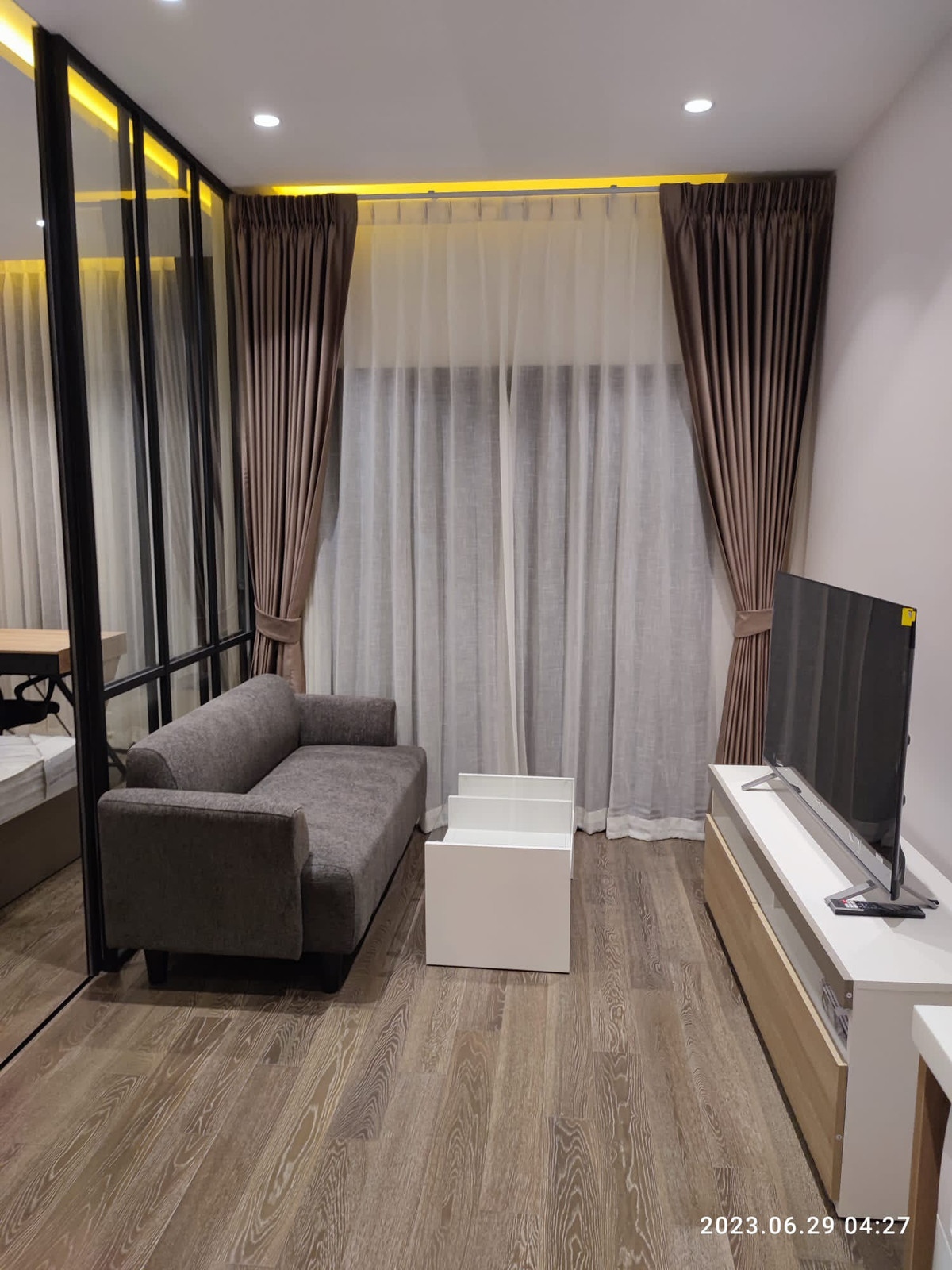 ให้เช่าคอนโดสุขุมวิท อโศก ทองหล่อ : For Rent :  Muniq 23 มิวนีค สุขุมวิท 23   (Pet Friendly🐶🦮🐱) - (ST-02) 