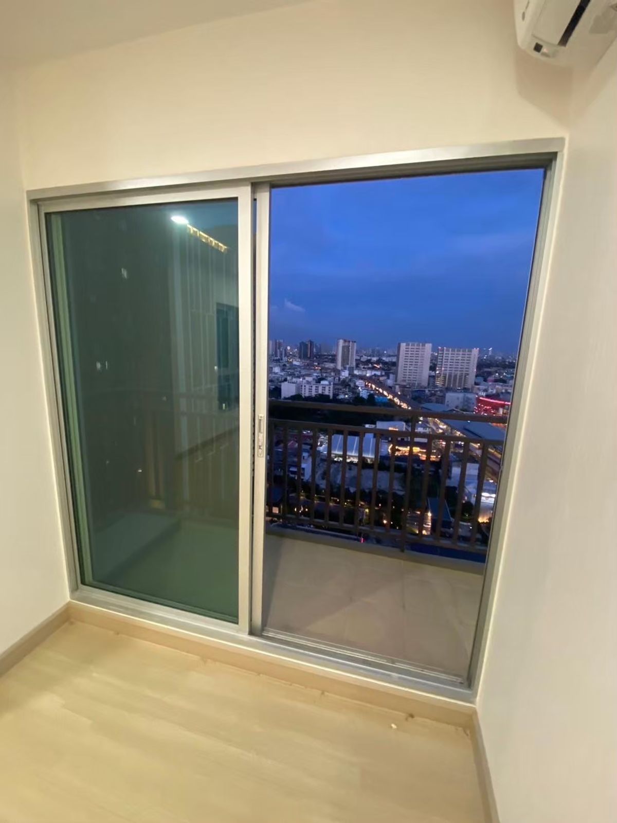 For SaleCondoBang kae, Phetkasem : For sale 2.29 million 💥Code PS9951142 💥 (Supalai Veranda Phasi Charoen) !! Near Phasi Charoen BTS Station 💥💥088-398-3835