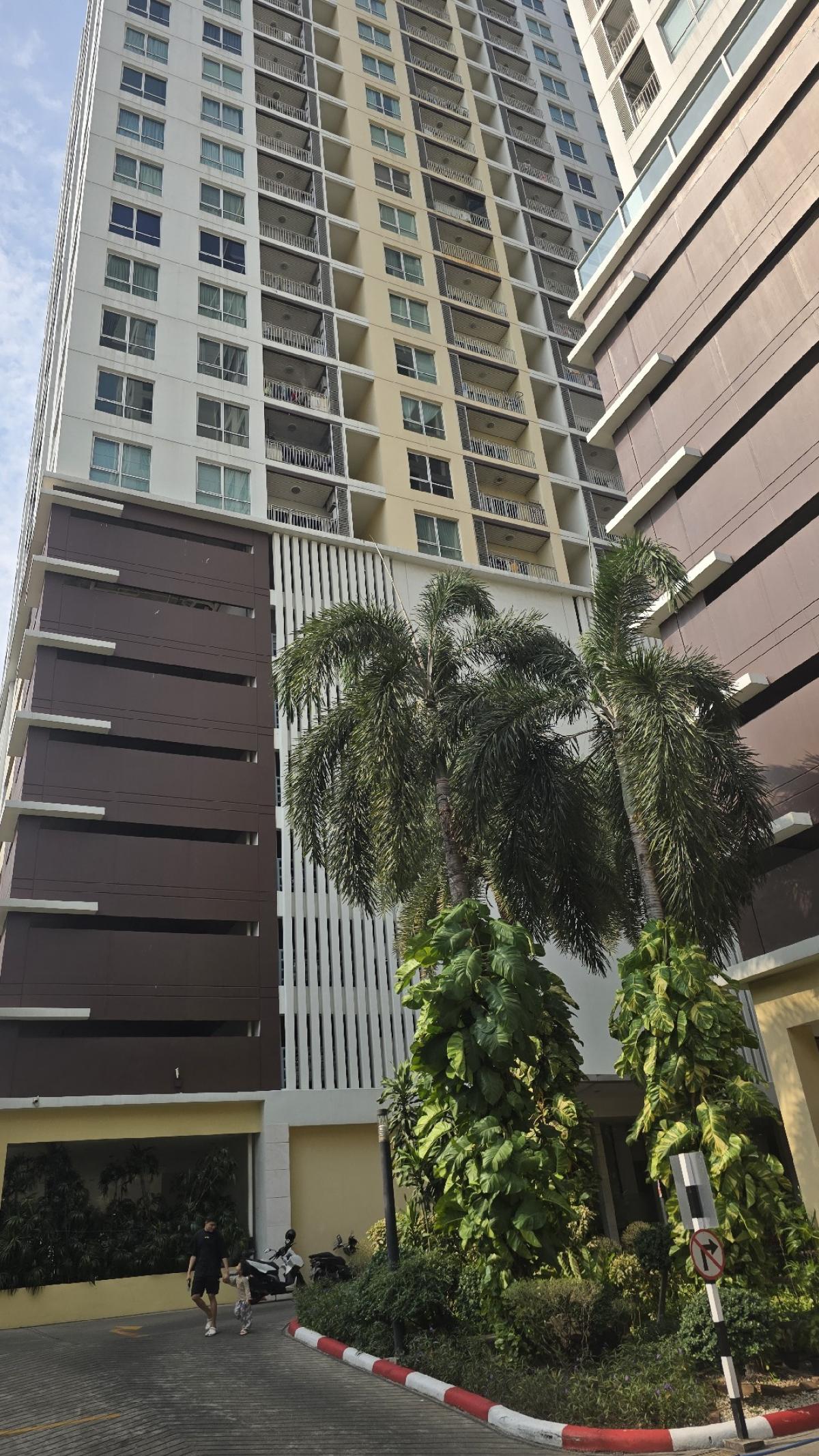 ให้เช่าคอนโดราชเทวี พญาไท : 🔥ให้เช่าด่วน🔥เดอะ คอมพลีท ราชปรารภ เดินทางสะดวก ใกล้ BTS อนุสาวรีย์ชัย 500 ม. / ใกล้ Airport Link 600 ม. 