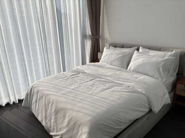 ให้เช่าคอนโดสาทร นราธิวาส : Spacious 2-Bedroom Condo for Rent at Tait Sathorn 12, Just Steps from BTS St. Louis