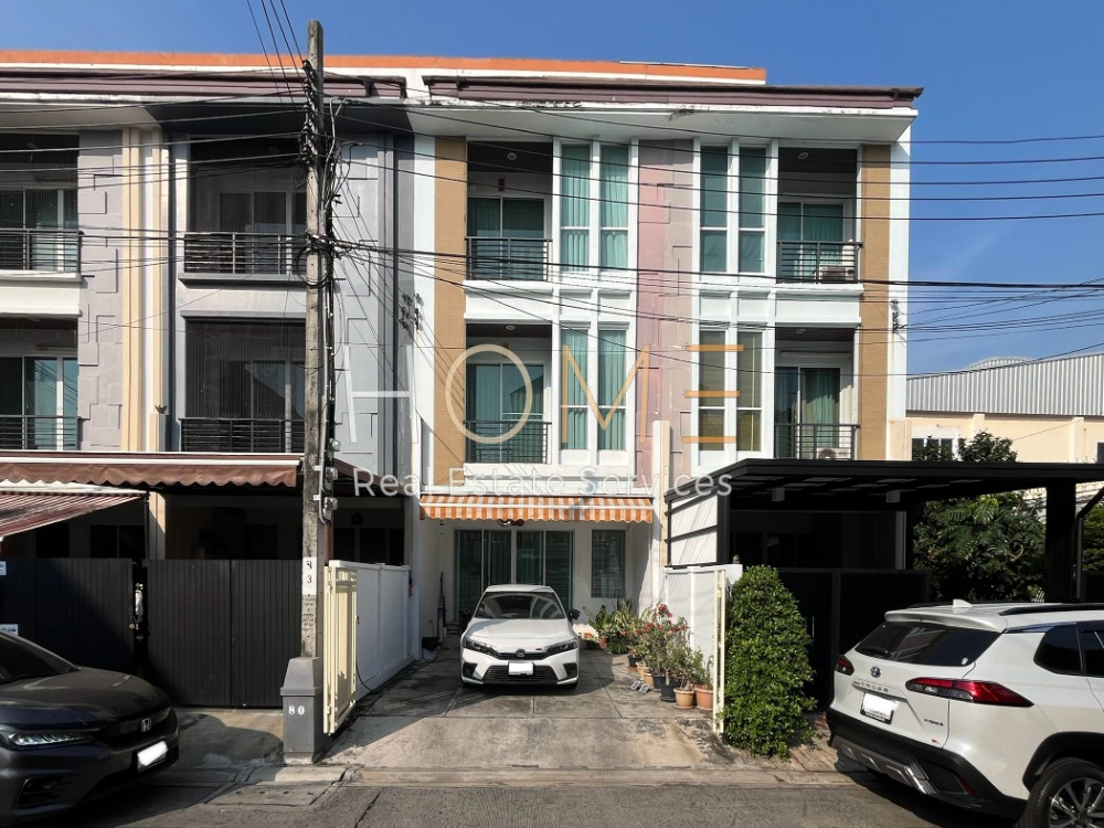 ขายทาวน์โฮมลาดพร้าว101 แฮปปี้แลนด์ : บ้านกลางเมือง ลาดพร้าว 87 / 3 ห้องนอน (ขาย), Baan Klang Muang Ladprao 87 / 3 Bedrooms (SALE) RUK888