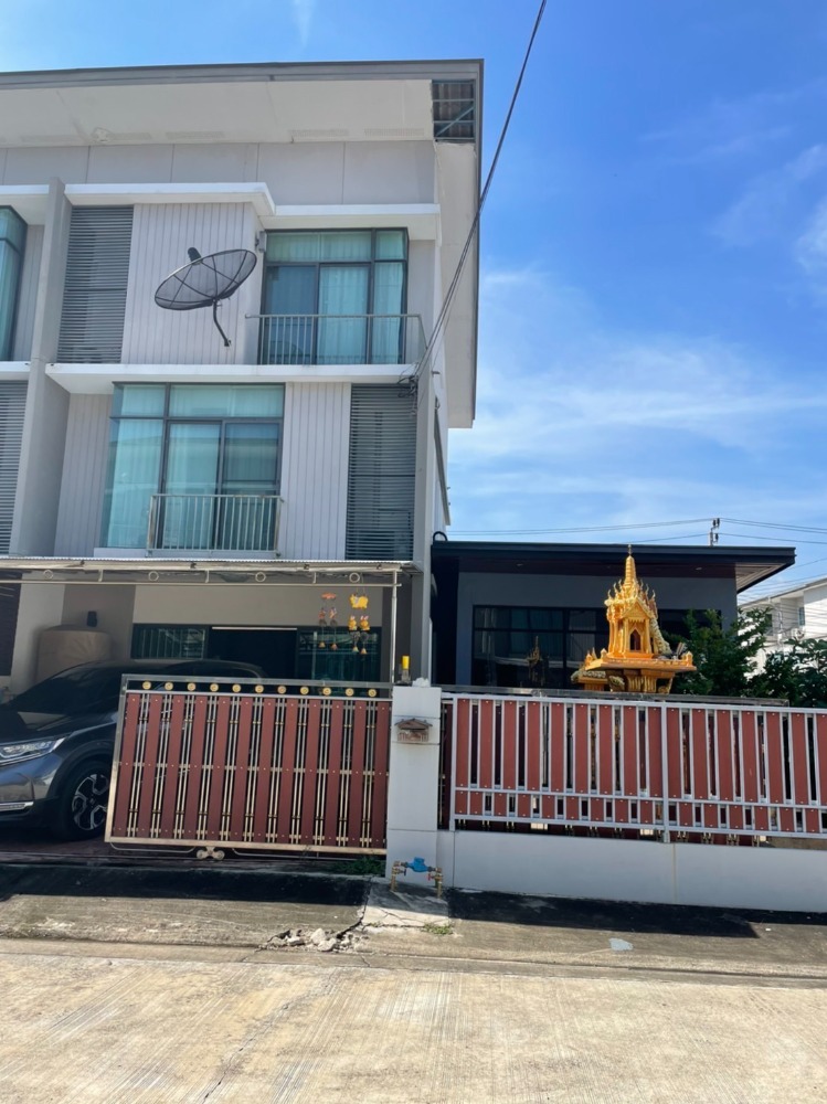 For SaleTownhomeEakachai, Bang Bon : Townhouse for sale, Pruksa Ville 68 Rama 2 - Tha Phra (corner house) 093 296 2878