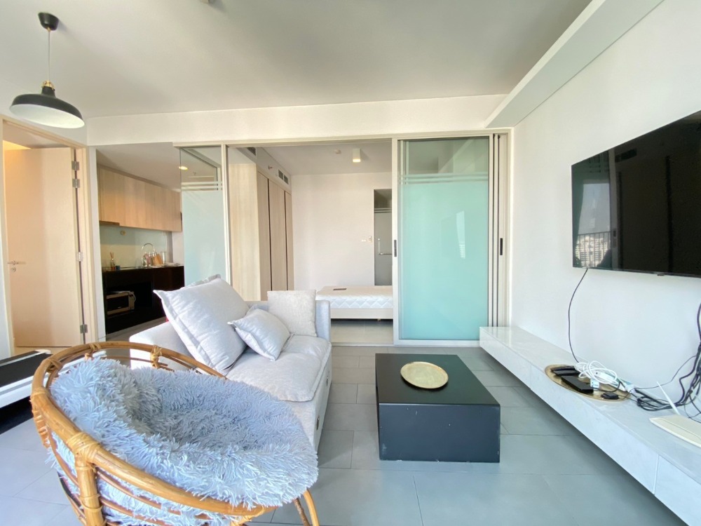 For RentCondoAri,Anusaowaree : 📌2 Bedrooms for rent at Siamese Ratchakru🚅BTS Ari and BTS Sanampao Station