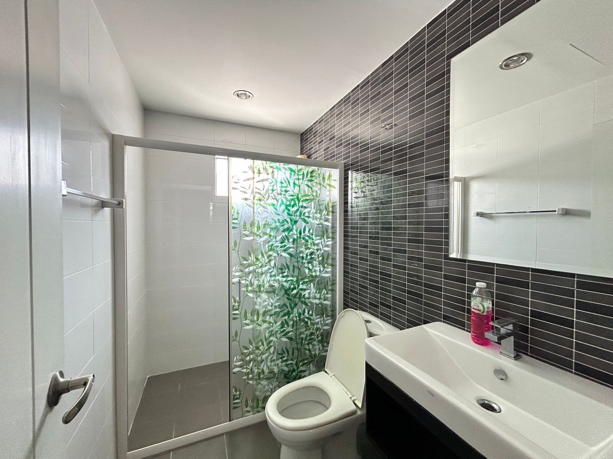 ขายทาวน์โฮมเอกชัย บางบอน : ขายทาวน์โฮมพร้อม คาเฟ่ทำ เดลิเวอรี่ พฤกษาวิลล์ 68 พระราม 2 – ท่าพระ (หลังมุม) 093 296 2878 ที่จอดรถ 3-4 คัน