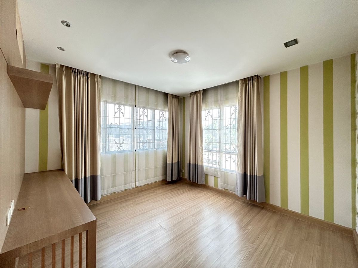 ขายทาวน์โฮมเอกชัย บางบอน : ขายทาวน์โฮมพร้อม คาเฟ่ทำ เดลิเวอรี่ พฤกษาวิลล์ 68 พระราม 2 – ท่าพระ (หลังมุม) 093 296 2878 ที่จอดรถ 3-4 คัน