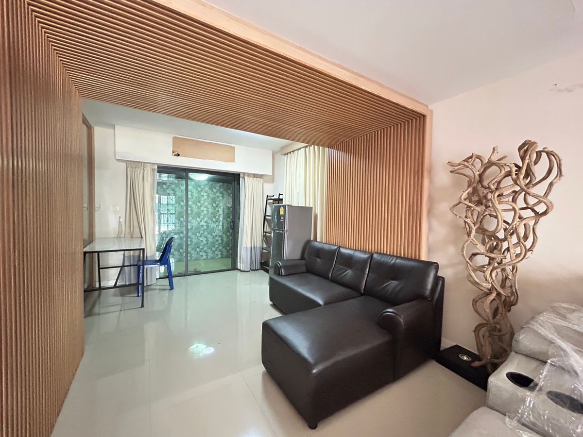 ขายทาวน์โฮมเอกชัย บางบอน : ขายทาวน์โฮมพร้อม คาเฟ่ทำ เดลิเวอรี่ พฤกษาวิลล์ 68 พระราม 2 – ท่าพระ (หลังมุม) 093 296 2878 ที่จอดรถ 3-4 คัน