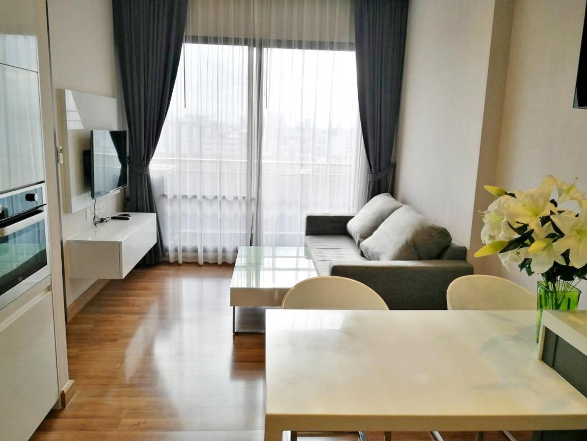 ให้เช่าคอนโดรัชดา ห้วยขวาง : (Owner post) For rent Ivy Ampio 1 Br 44 Sqm. 26,000 B/Month tel&line 063-963-0333