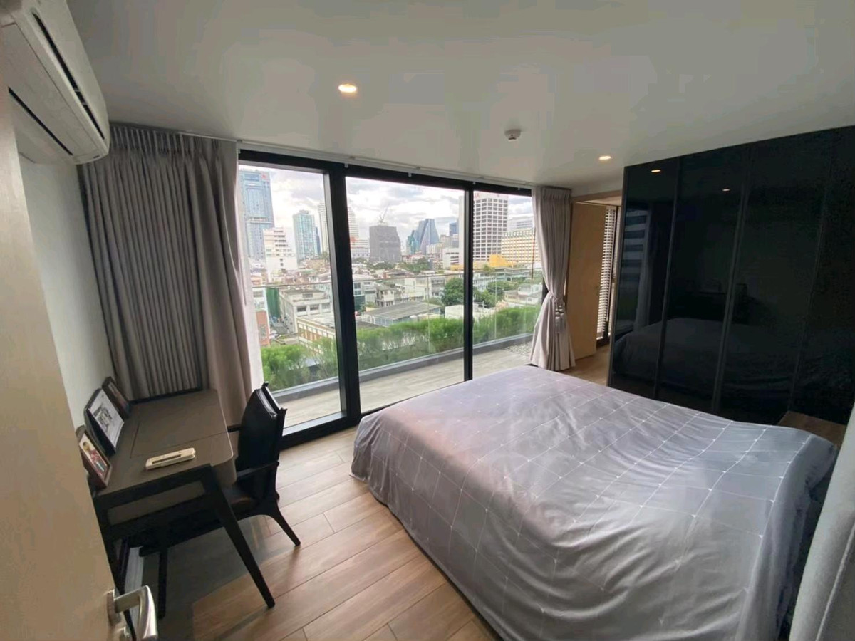 ให้เช่าคอนโดสีลม ศาลาแดง บางรัก : 📌For RENT เช่า | The Lofts Silom  2BR (71 sqm) Special unit with Private Garden 68,000 THB/month