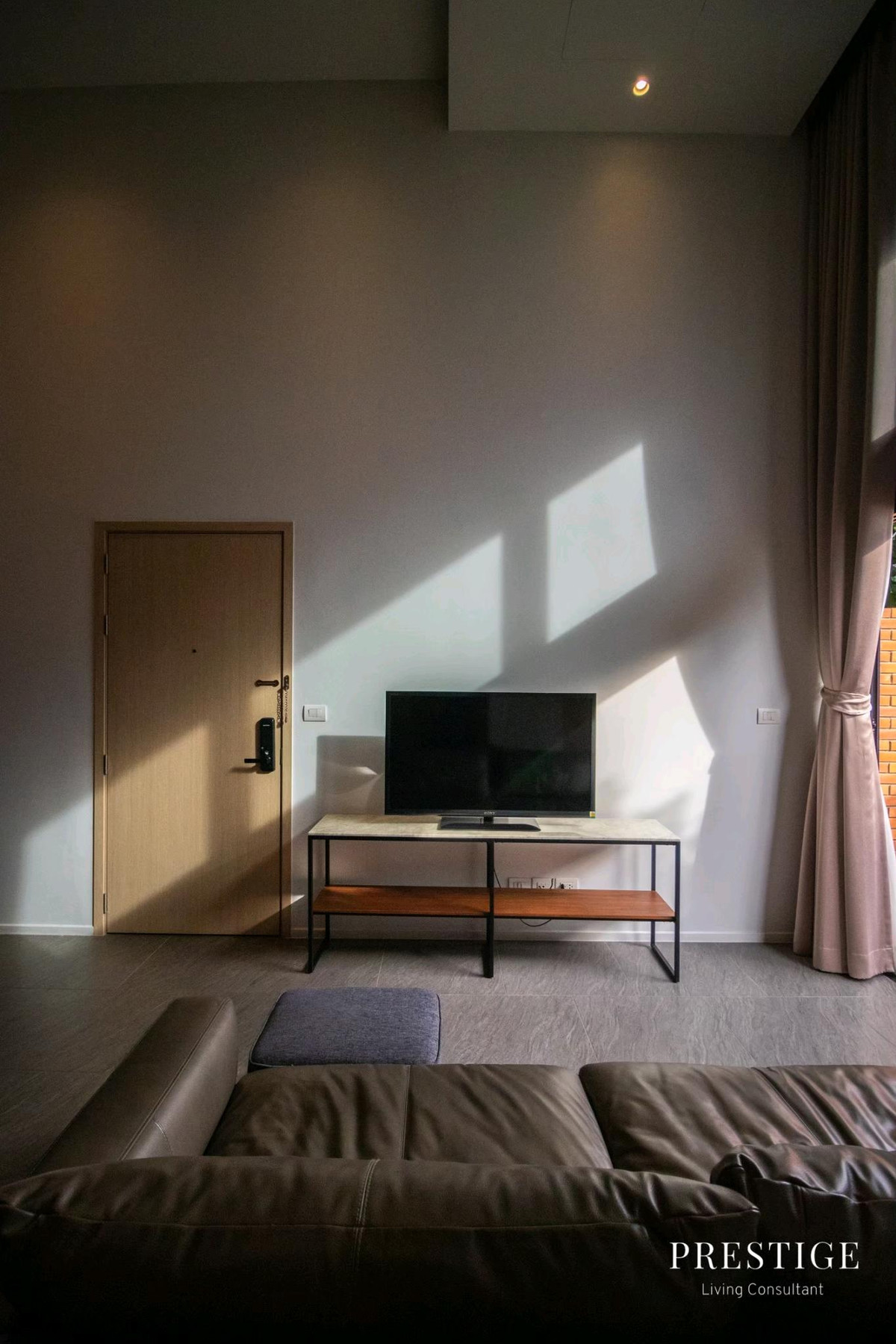 ให้เช่าคอนโดสีลม ศาลาแดง บางรัก : 📌For RENT เช่า | The Lofts Silom  2BR (71 sqm) Special unit with Private Garden 68,000 THB/month