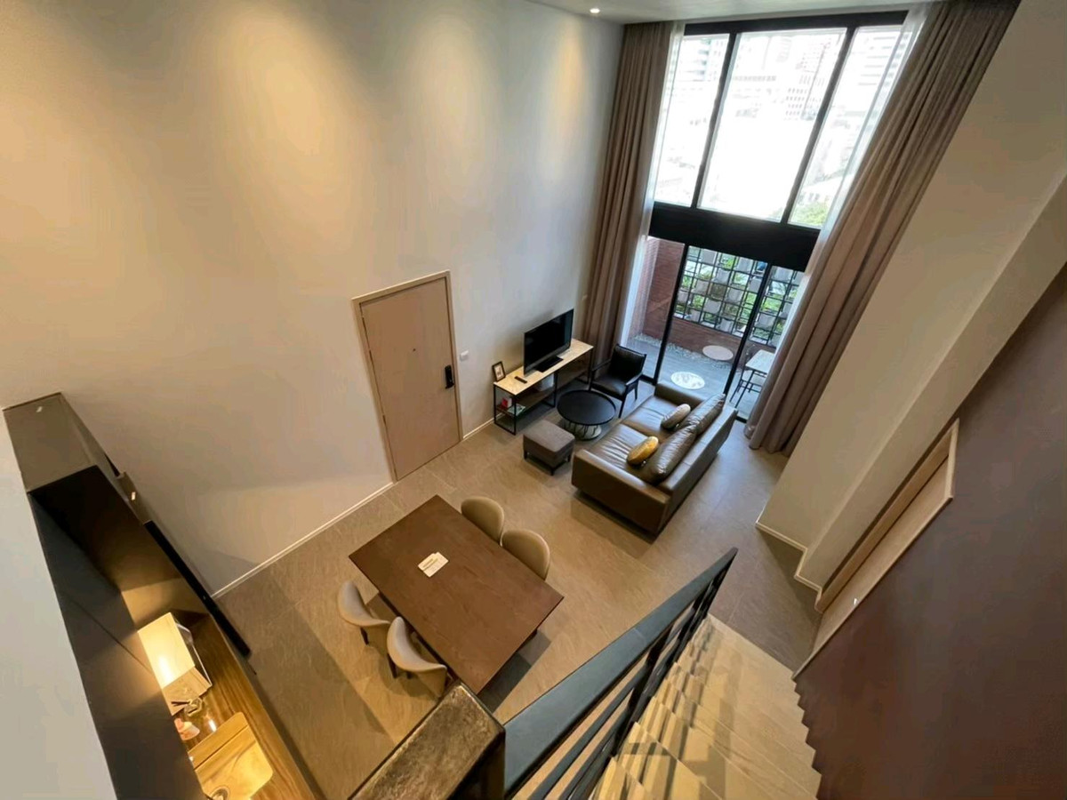 ให้เช่าคอนโดสีลม ศาลาแดง บางรัก : 📌For RENT เช่า | The Lofts Silom  2BR (71 sqm) Special unit with Private Garden 68,000 THB/month