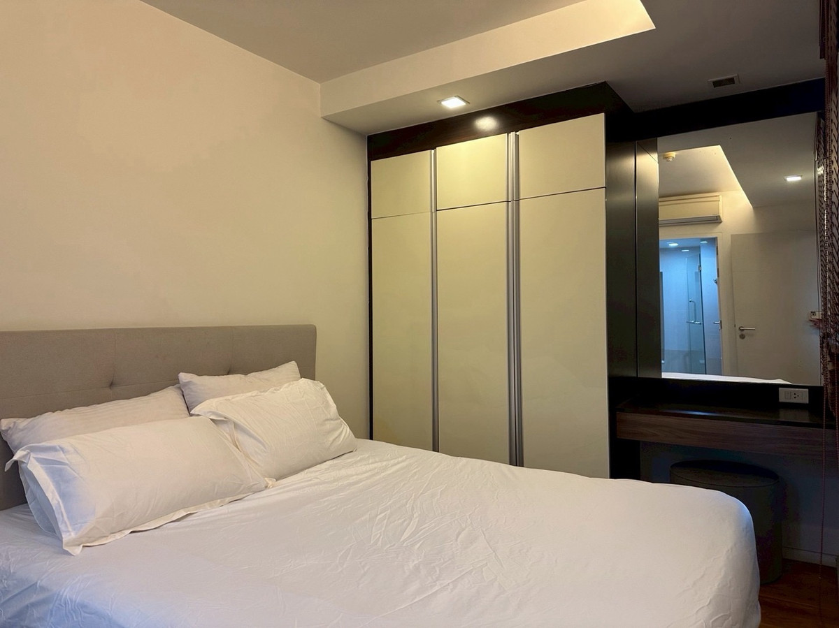 For RentCondoWitthayu, Chidlom, Langsuan, Ploenchit : For rent: Focus condo, Ploenchit, 1 bedroom, 2nd floor, 23,000 baht/month