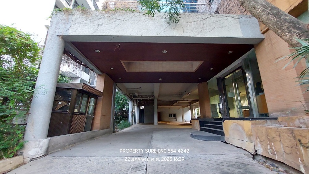 ให้เช่าสำนักงานอ่อนนุช อุดมสุข : SR2602-003 Building for rent ให้เช่า-ขาย อาคารสำนักงาน Stand alone 6 ชั้น พร้อมบ้านพักผู้บริหาร ถ.สุขุมวิทใกล้ BTS บางจาก