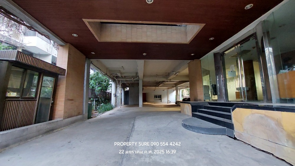 ให้เช่าสำนักงานอ่อนนุช อุดมสุข : SR2602-003 Building for rent ให้เช่า-ขาย อาคารสำนักงาน Stand alone 6 ชั้น พร้อมบ้านพักผู้บริหาร ถ.สุขุมวิทใกล้ BTS บางจาก