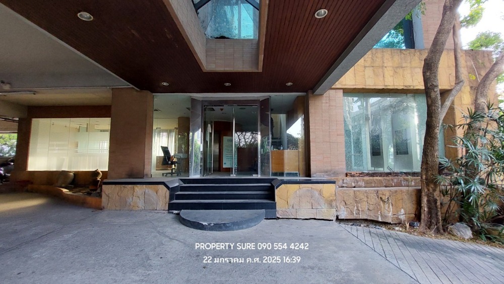 ให้เช่าสำนักงานอ่อนนุช อุดมสุข : SR2602-003 Building for rent ให้เช่า-ขาย อาคารสำนักงาน Stand alone 6 ชั้น พร้อมบ้านพักผู้บริหาร ถ.สุขุมวิทใกล้ BTS บางจาก