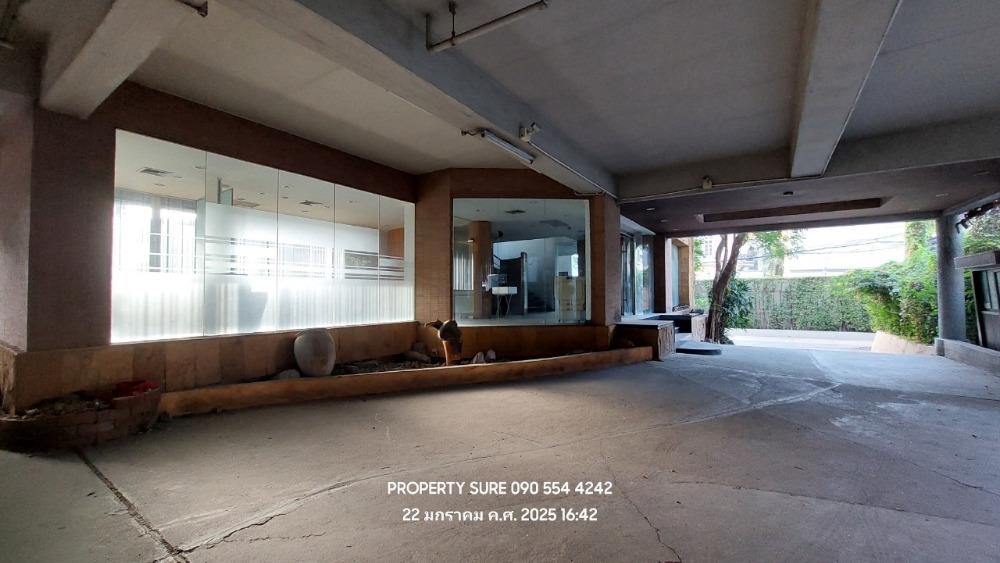 ให้เช่าสำนักงานอ่อนนุช อุดมสุข : SR2602-003 Building for rent ให้เช่า-ขาย อาคารสำนักงาน Stand alone 6 ชั้น พร้อมบ้านพักผู้บริหาร ถ.สุขุมวิทใกล้ BTS บางจาก