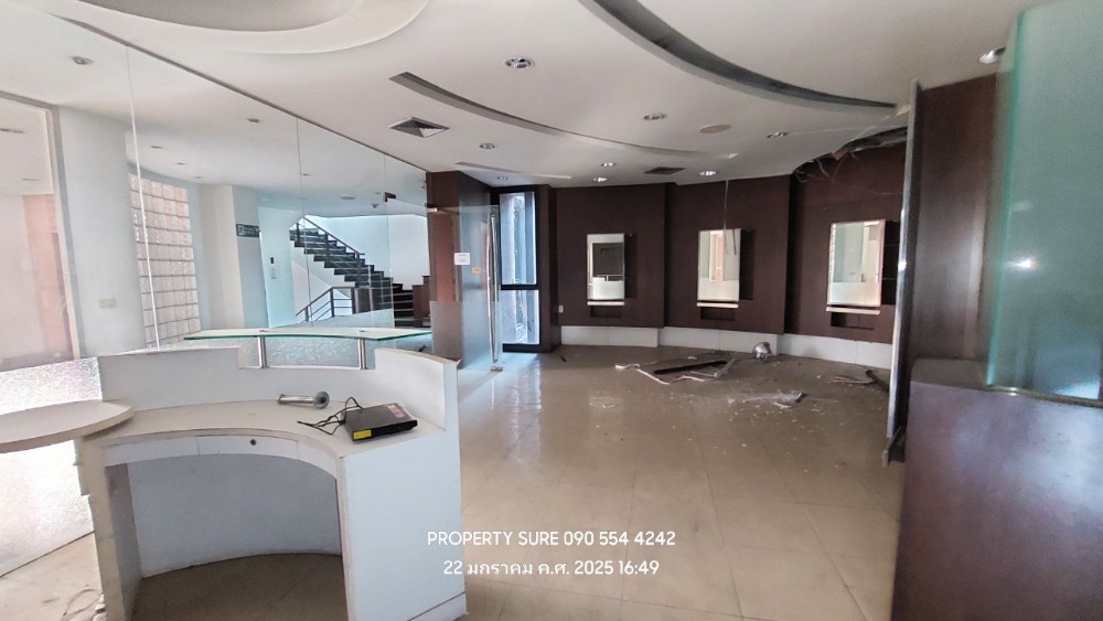 ให้เช่าสำนักงานอ่อนนุช อุดมสุข : SR2602-003 Building for rent ให้เช่า-ขาย อาคารสำนักงาน Stand alone 6 ชั้น พร้อมบ้านพักผู้บริหาร ถ.สุขุมวิทใกล้ BTS บางจาก