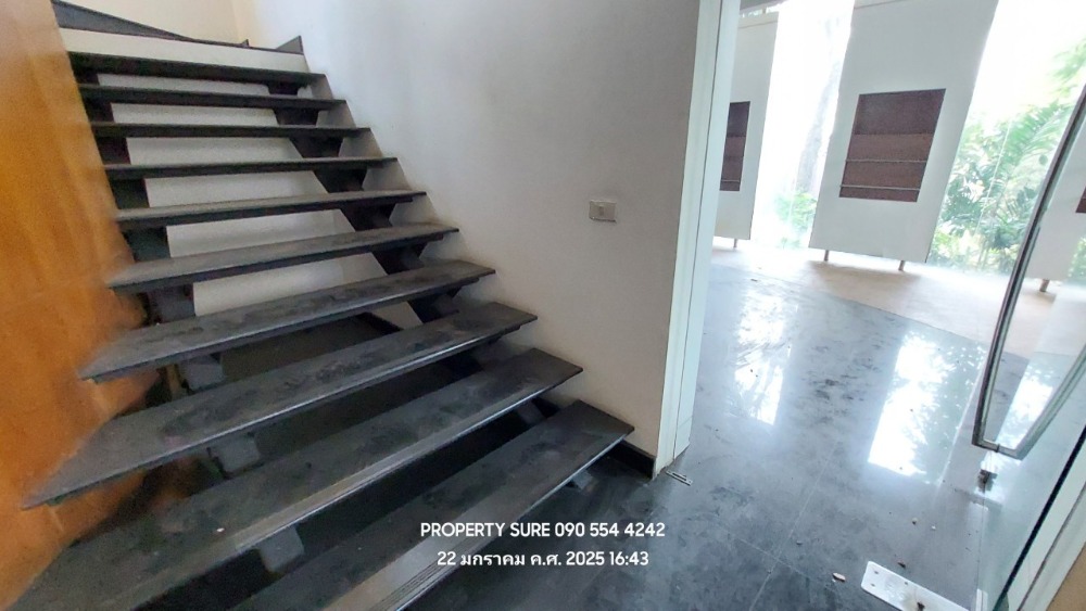 ให้เช่าสำนักงานอ่อนนุช อุดมสุข : SR2602-003 Building for rent ให้เช่า-ขาย อาคารสำนักงาน Stand alone 6 ชั้น พร้อมบ้านพักผู้บริหาร ถ.สุขุมวิทใกล้ BTS บางจาก