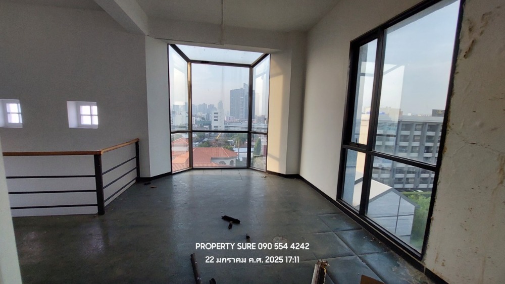 ให้เช่าสำนักงานอ่อนนุช อุดมสุข : SR2602-003 Building for rent ให้เช่า-ขาย อาคารสำนักงาน Stand alone 6 ชั้น พร้อมบ้านพักผู้บริหาร ถ.สุขุมวิทใกล้ BTS บางจาก