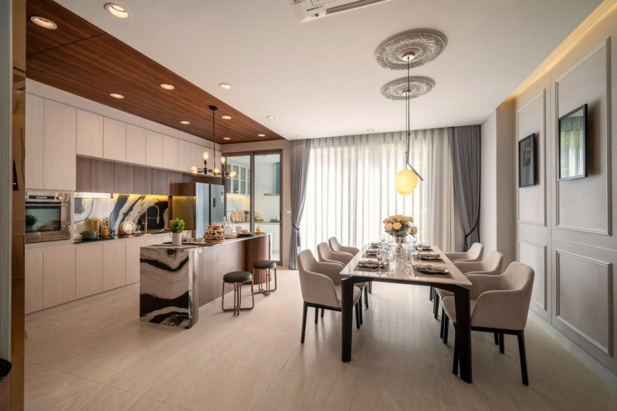 ขายทาวน์โฮมพระราม 3 สาธุประดิษฐ์ : 📢👇Townhouse หรู 4 ชั้น VERITZ สาธุประดิษฐ์ 34 ใกล้ โรงเรียน King’s College เซ็นทรัลฯ พระราม 3 เดินทางสะดวกหลายเส้นทาง ใกล้จุดขึ้นลงทางด่วน 750 ม. เชื่อมต่อ สีลม-สาทร (ภาพประกอบอ้างอิง)