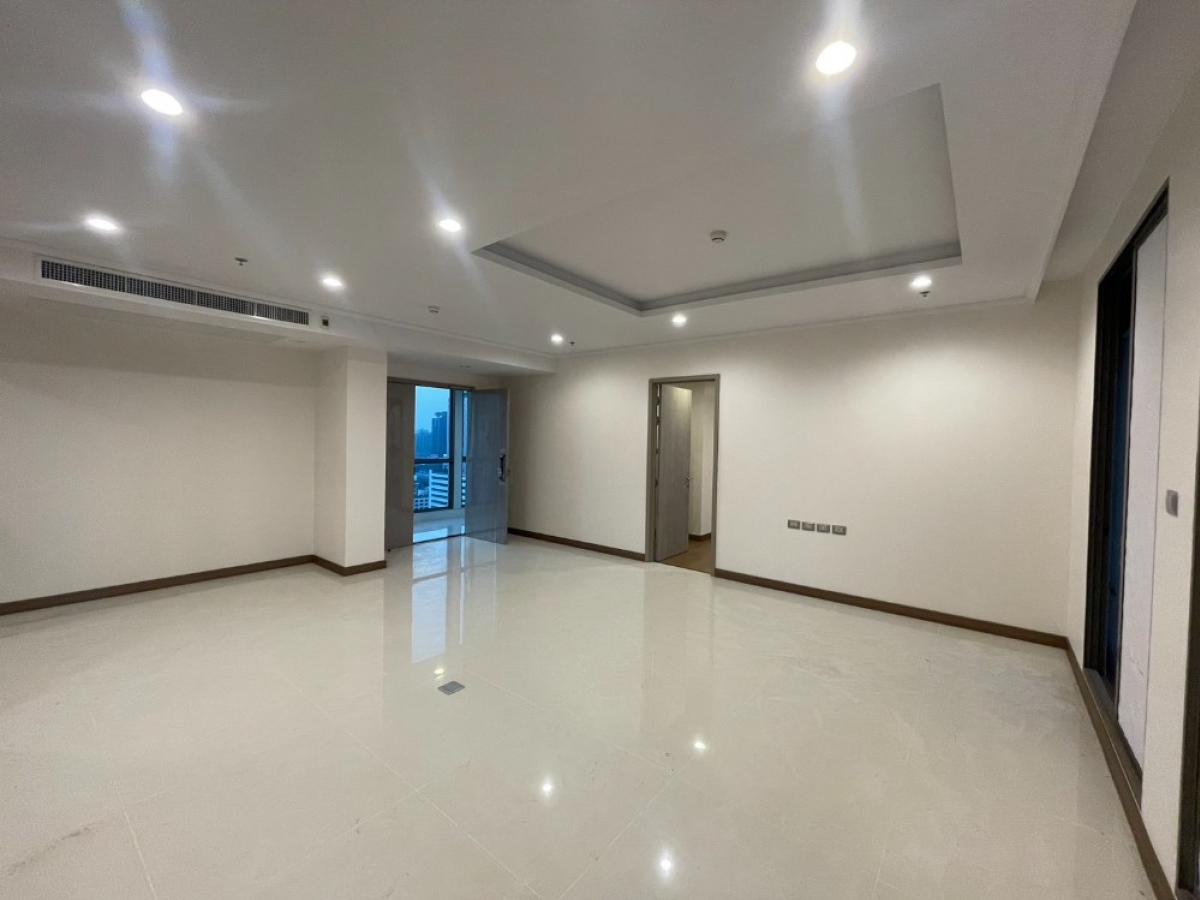 For SaleCondoSukhumvit, Asoke, Thonglor : ⭐️(A0084) For Sale 🏢Supalai Oriental Sukhumvit 39 Price 15.8mb