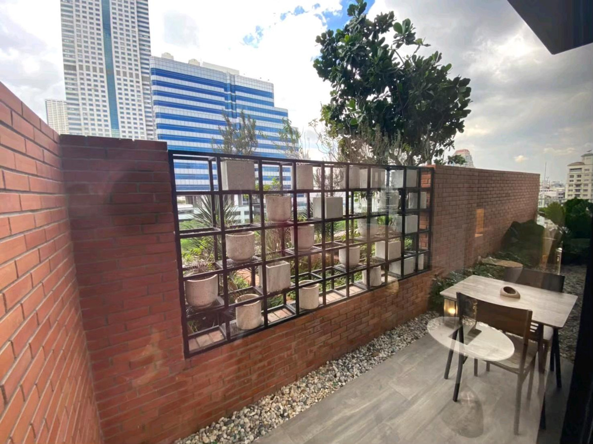 ให้เช่าคอนโดสีลม ศาลาแดง บางรัก : 📌For RENT เช่า | The Lofts Silom  2BR (71 sqm) Special unit with Private Garden 68,000 THB/month