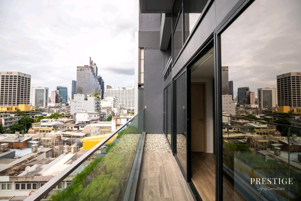 ให้เช่าคอนโดสีลม ศาลาแดง บางรัก : 📌For RENT เช่า | The Lofts Silom  2BR (71 sqm) Special unit with Private Garden 68,000 THB/month