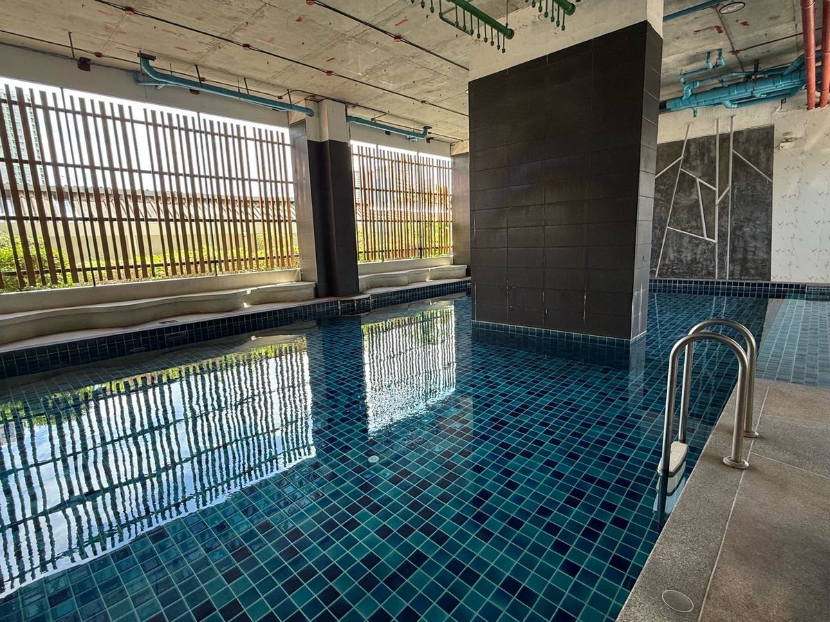 For RentCondoPattanakan, Srinakarin : Condo for rent Asgarn Place Srinakarin, the room on the 2nd floor, size 26.31 sqm, near Tesco Lotus Phatthanakan 10min walk to  BTS huamak