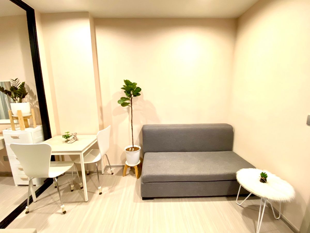 ให้เช่าคอนโดสมุทรปราการ สำโรง : เช่าคอนโด Aspire Erawan Prime ห้องครัวมีประตูปิดกันกลิ่น พร้อมเฟอร์นิเจอร์อย่างดีครบๆ ส่วนกลางจัดเต็ม ติดBTSเอราวัณ / โทร 099-149-5164