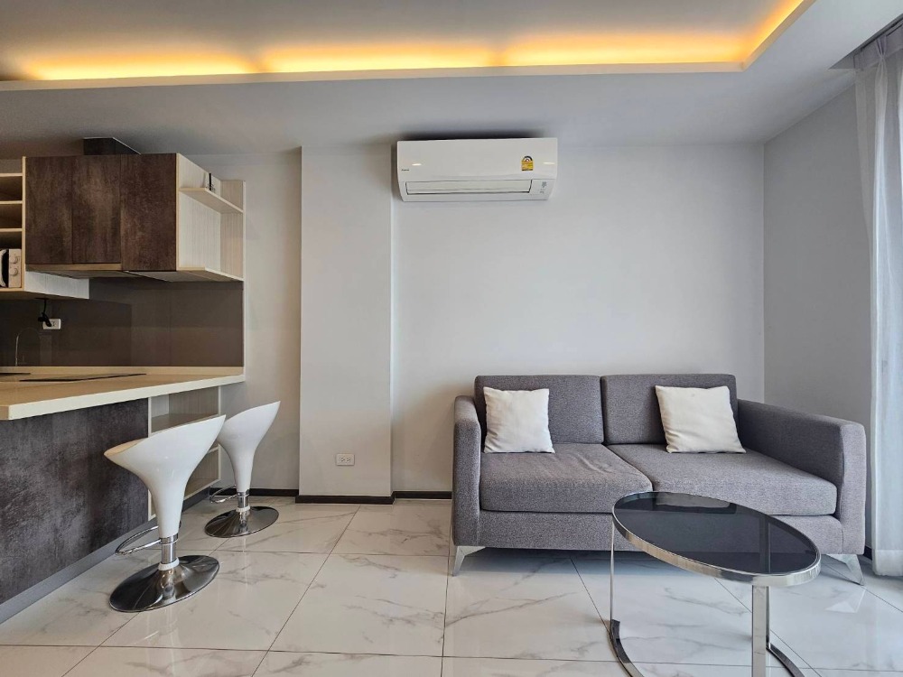 For RentCondoOnnut, Udomsuk : For rent: New condo, convenient transportation, near expressway, near BTS On Nut